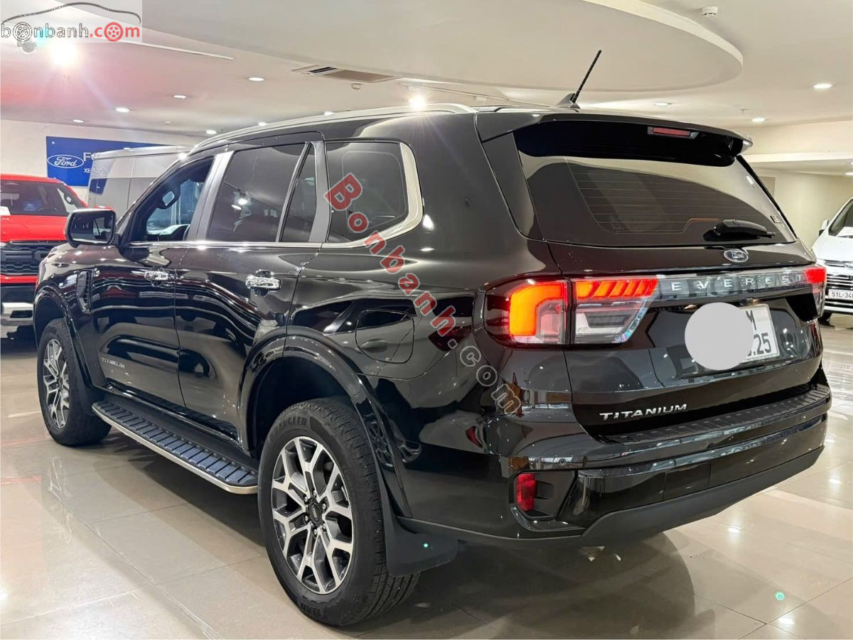 Bán ô tô Ford Everest Titanium Plus 2.0L 4x4 AT - 2025 - xe cũ