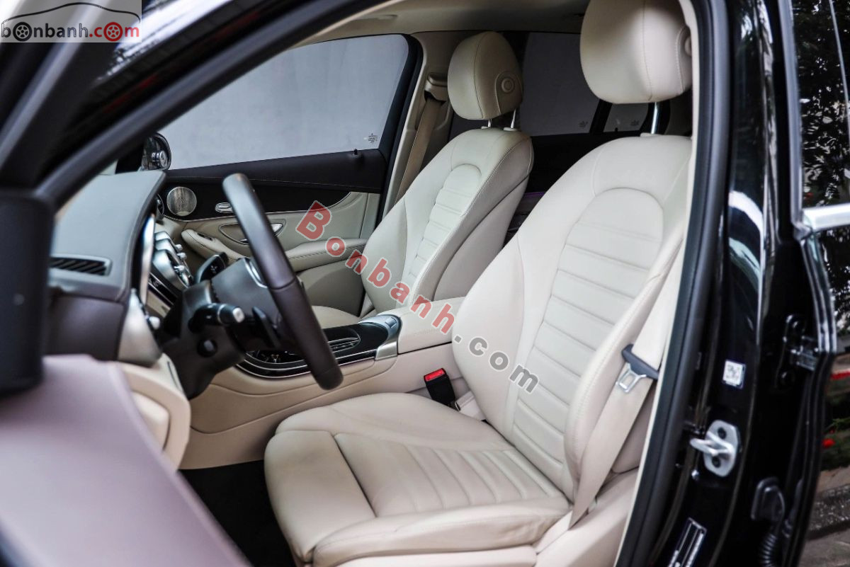 Bán ô tô Mercedes Benz GLC 300 4Matic - 2021 - xe cũ