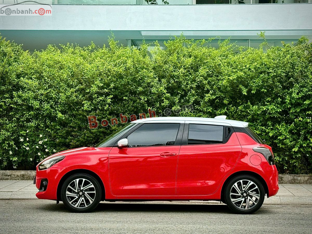 Bán ô tô Suzuki Swift GLX 1.2 AT - 2022 - xe cũ