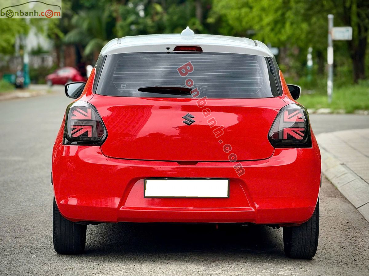 Bán ô tô Suzuki Swift GLX 1.2 AT - 2022 - xe cũ