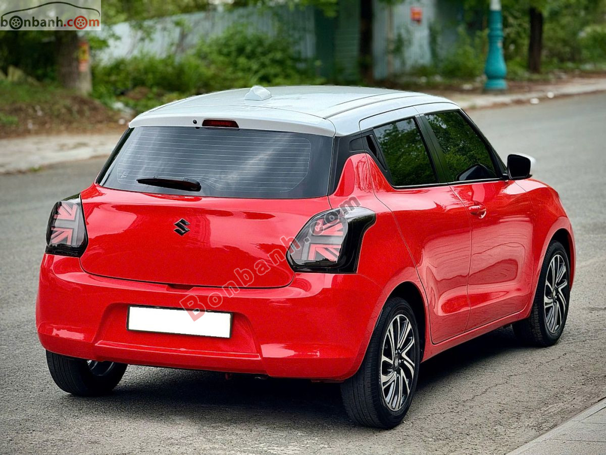 Bán ô tô Suzuki Swift GLX 1.2 AT - 2022 - xe cũ