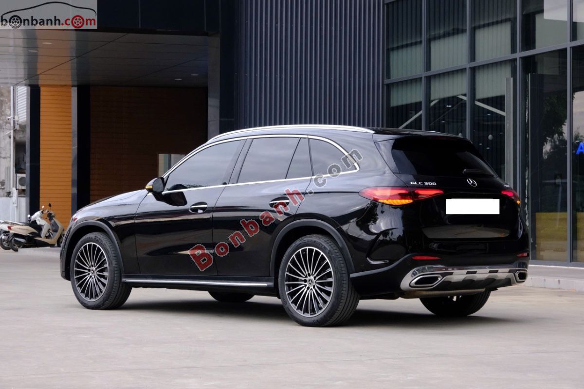 Bán ô tô Mercedes Benz GLC 300 4Matic - 2023 - xe cũ