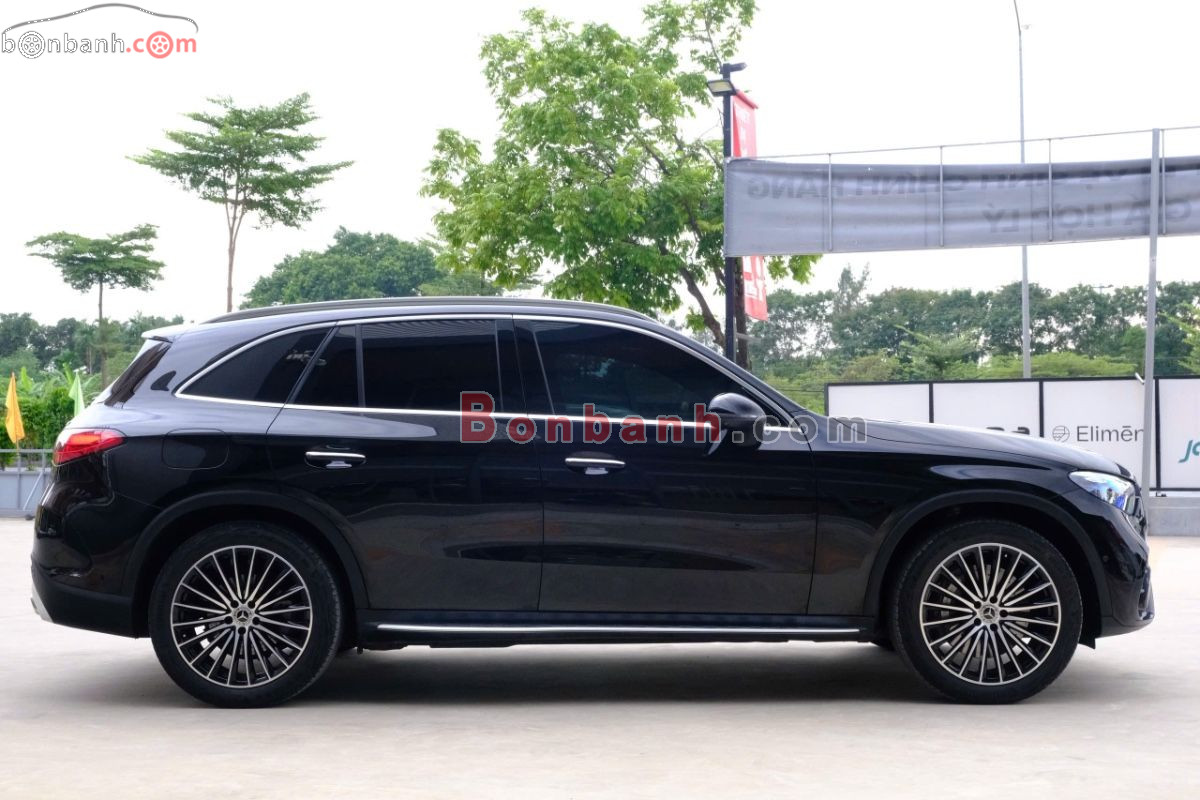 Bán ô tô Mercedes Benz GLC 300 4Matic - 2023 - xe cũ