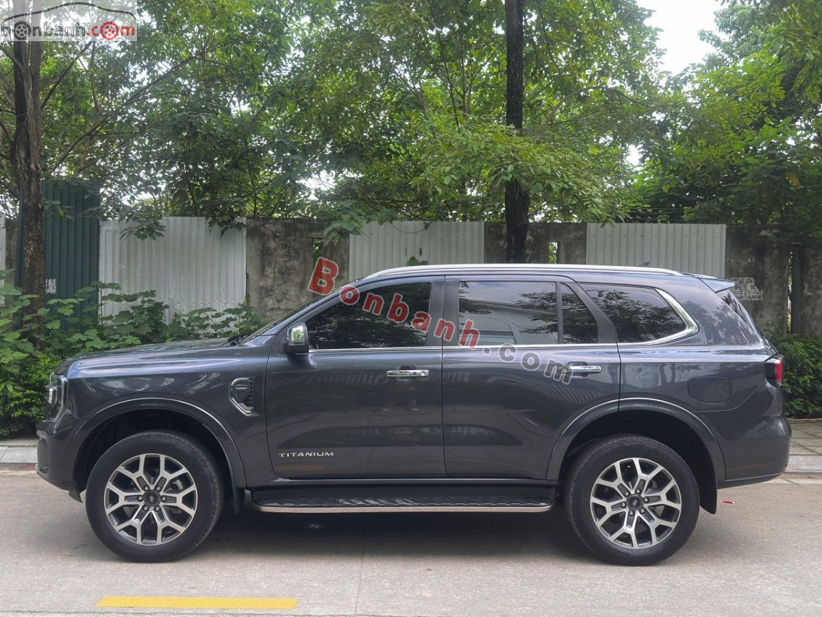 Bán ô tô Ford Everest Titanium 2.0L 4x2 AT - 2022 - xe cũ