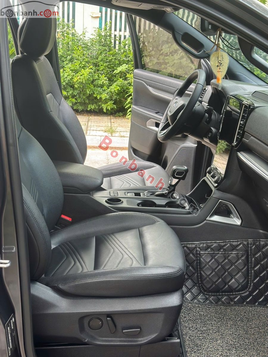 Bán ô tô Ford Everest Titanium 2.0L 4x2 AT - 2022 - xe cũ
