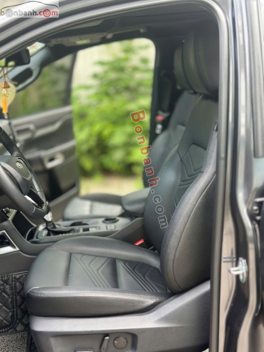 Bán ô tô Ford Everest Titanium 2.0L 4x2 AT - 2022 - xe cũ