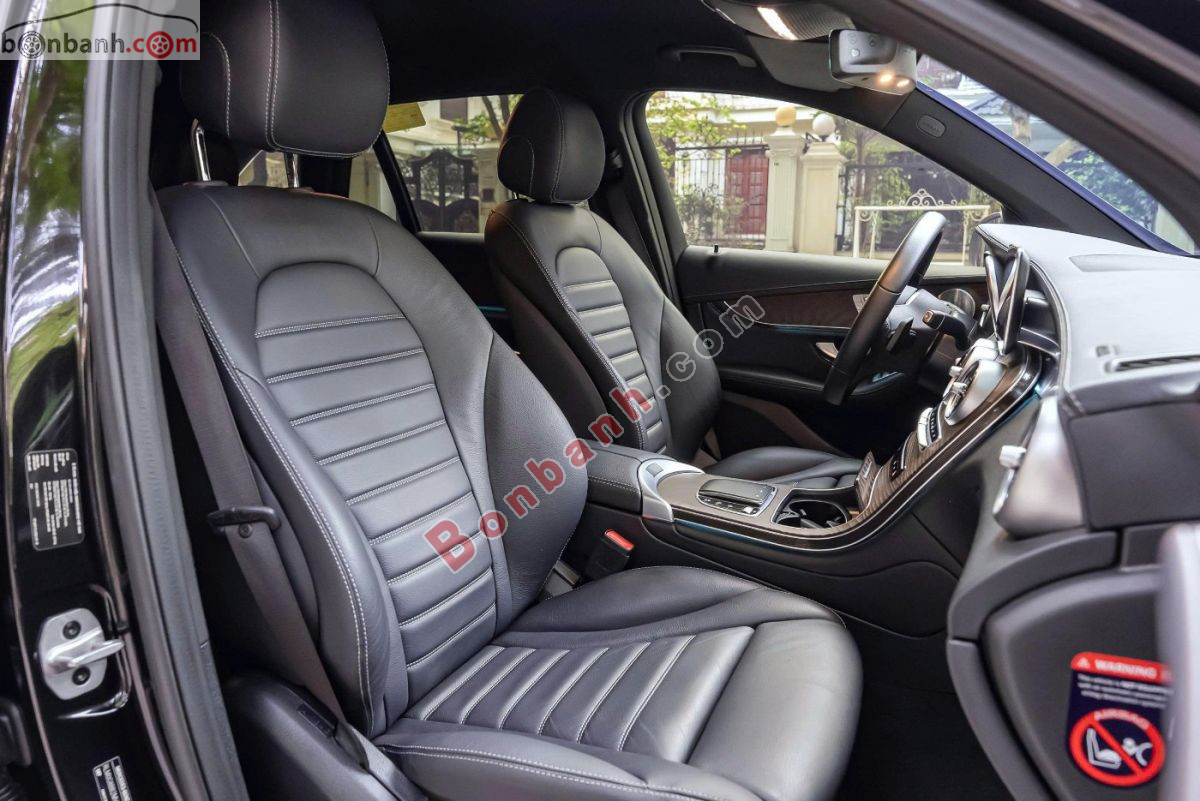 Bán ô tô Mercedes Benz GLC 200 4Matic - 2021 - xe cũ