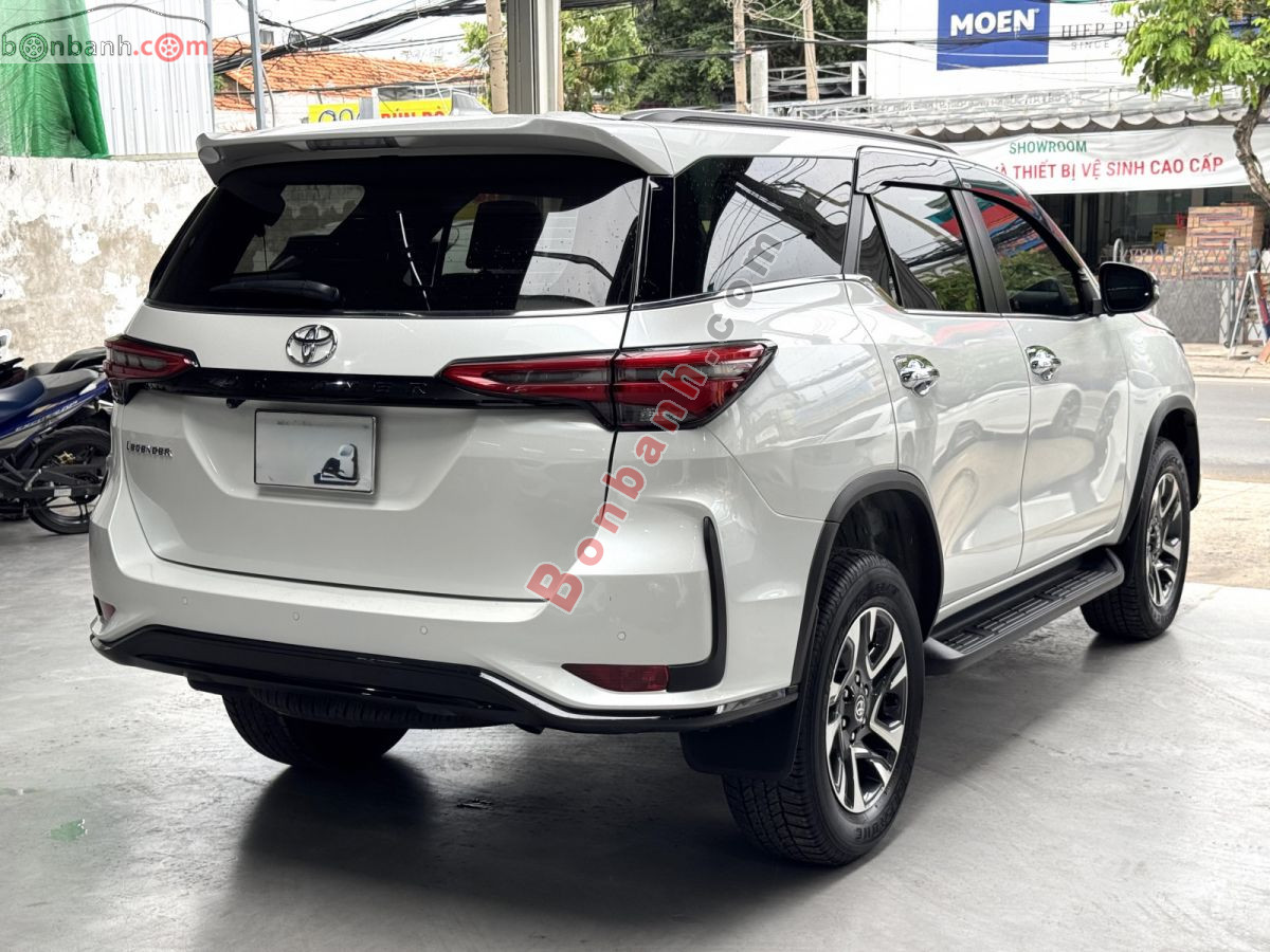 Bán ô tô Toyota Fortuner 2.4G 4x2 AT Legender - 2021 - xe cũ