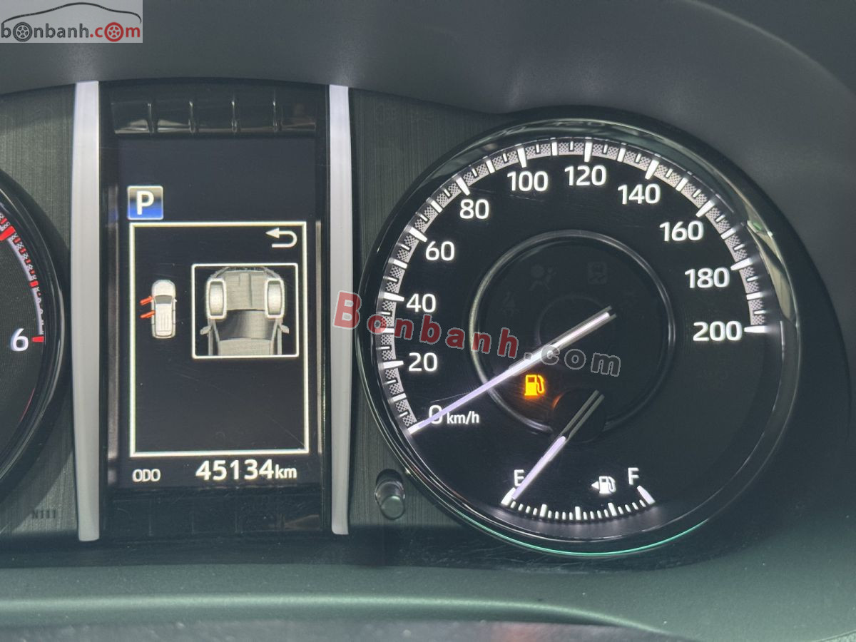 Bán ô tô Toyota Fortuner 2.4G 4x2 AT Legender - 2021 - xe cũ