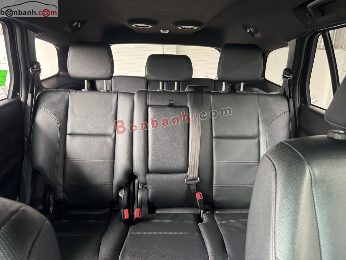 Bán ô tô Ford Everest Titanium 2.0L 4x2 AT - 2021 - xe cũ