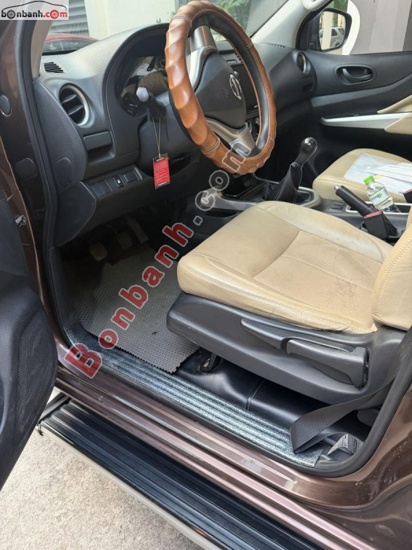 Bán ô tô Nissan Navara E 2.5 MT 2WD - 2016 - xe cũ