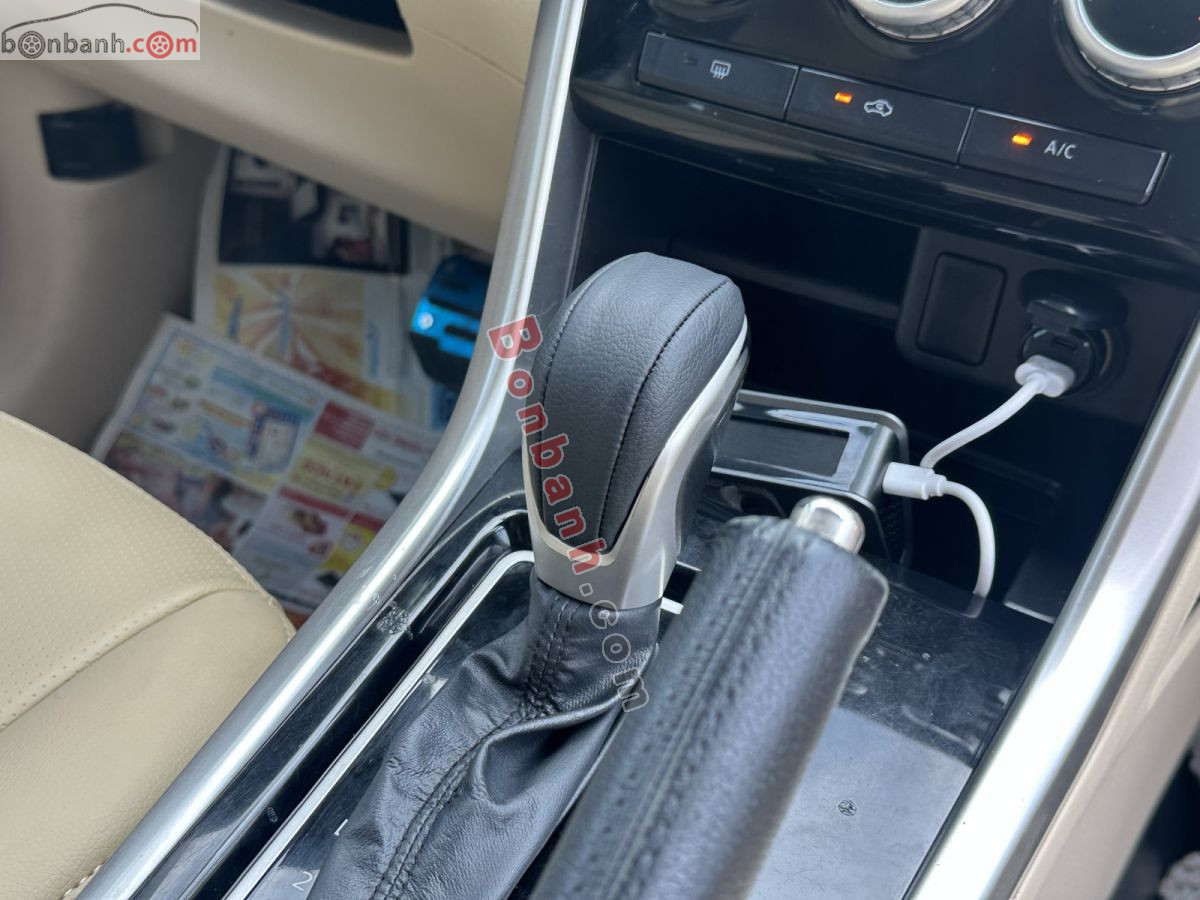 Bán ô tô Mitsubishi Xpander 1.5 AT - 2019 - xe cũ