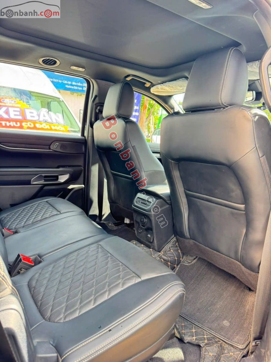 Bán ô tô Ford Everest Platinum 2.0L 4x4 AT - 2025 - xe cũ