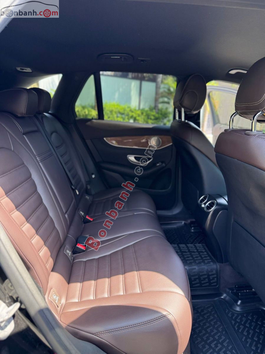 Bán ô tô Mercedes Benz GLC 250 4Matic - 2017 - xe cũ