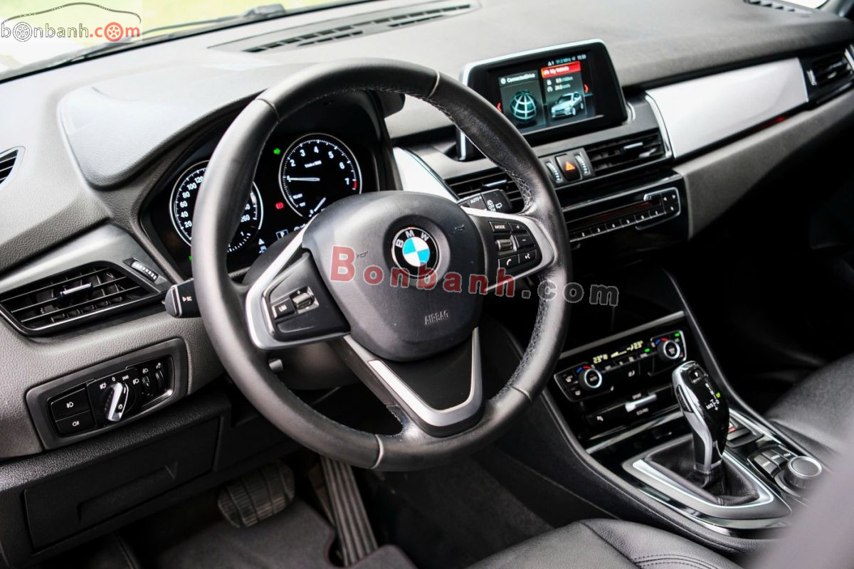 Bán ô tô BMW 2 Series 218i Gran Tourer - 2018 - xe cũ