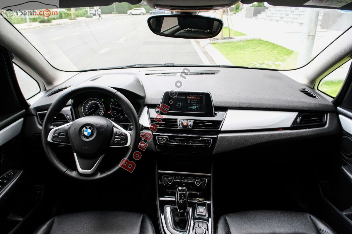 Bán ô tô BMW 2 Series 218i Gran Tourer - 2018 - xe cũ