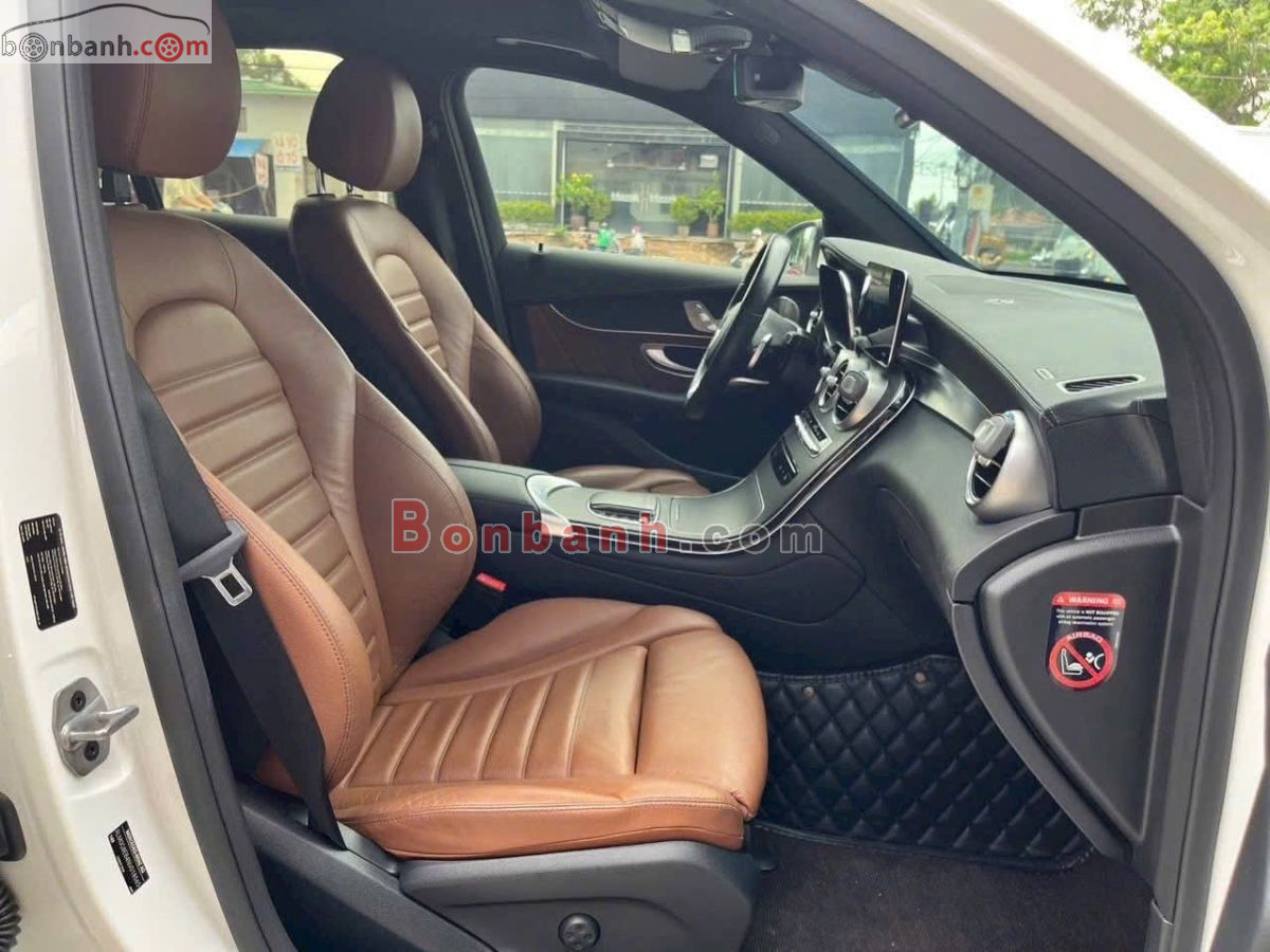 Bán ô tô Mercedes Benz GLC 300 4Matic - 2022 - xe cũ