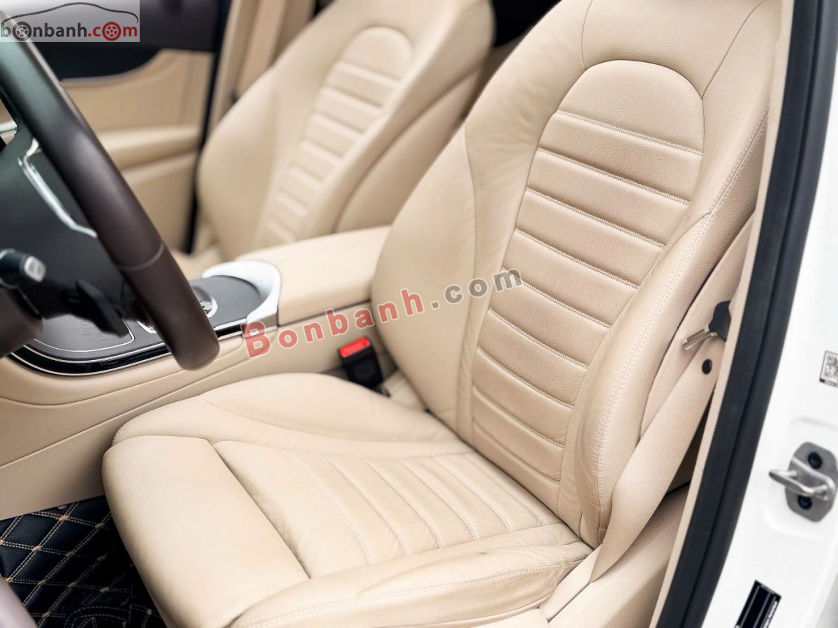 Bán ô tô Mercedes Benz GLC 300 4Matic - 2020 - xe cũ