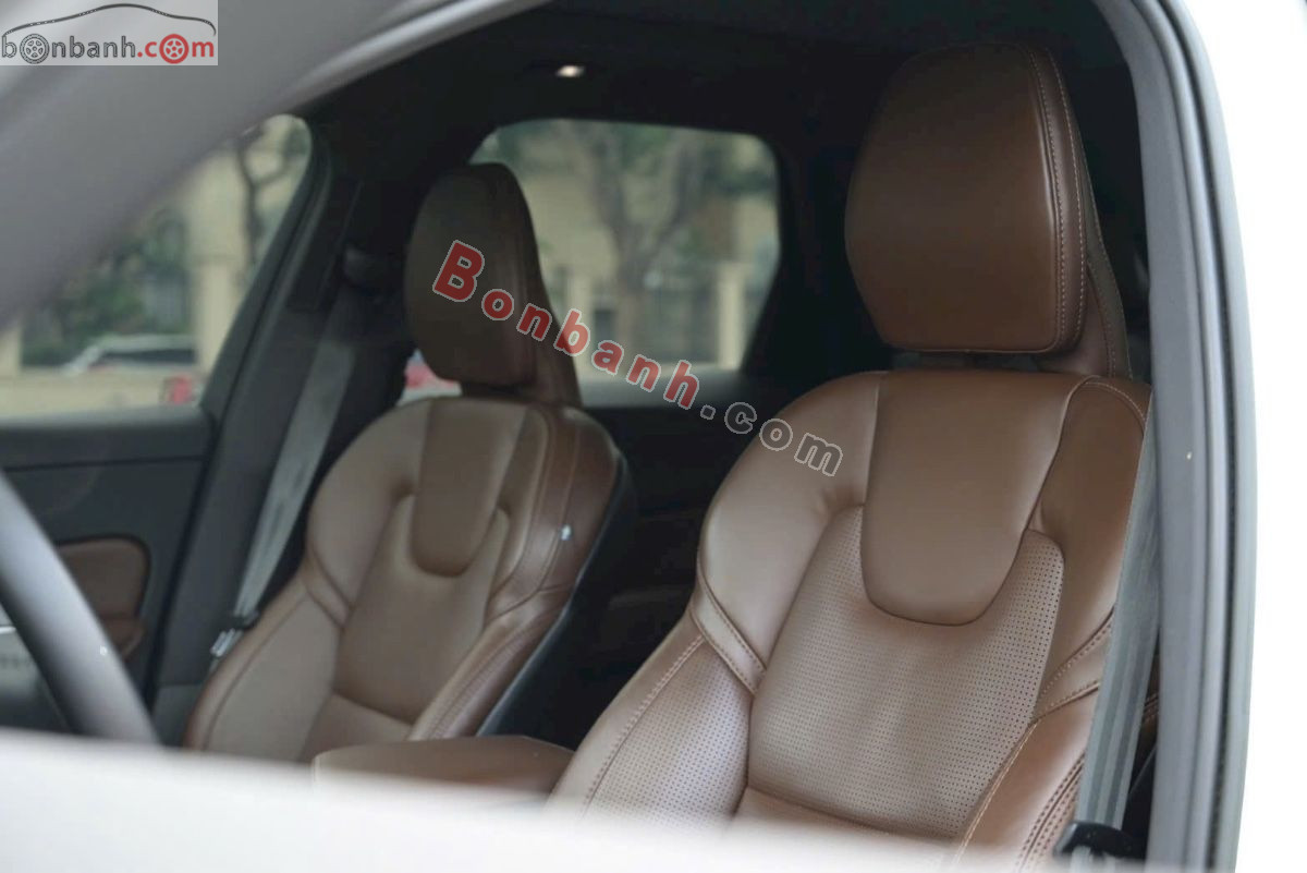 Bán ô tô Volvo XC60 Recharge Ultimate T8 AWD - 2023 - xe cũ