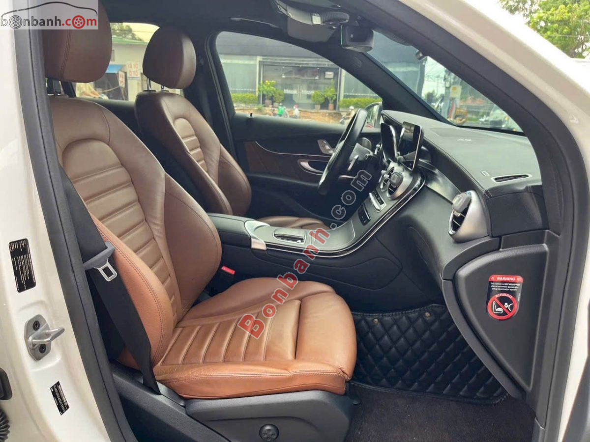 Bán ô tô Mercedes Benz GLC 300 4Matic - 2022 - xe cũ