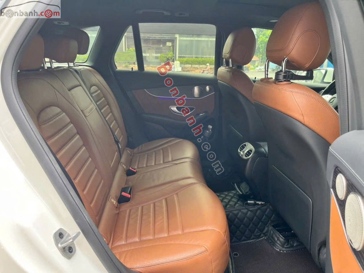 Bán ô tô Mercedes Benz GLC 300 4Matic - 2022 - xe cũ