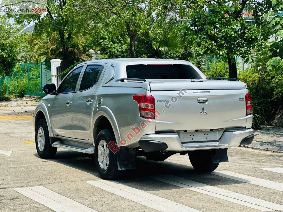 Bán ô tô Mitsubishi Triton 4x2 AT - 2019 - xe cũ