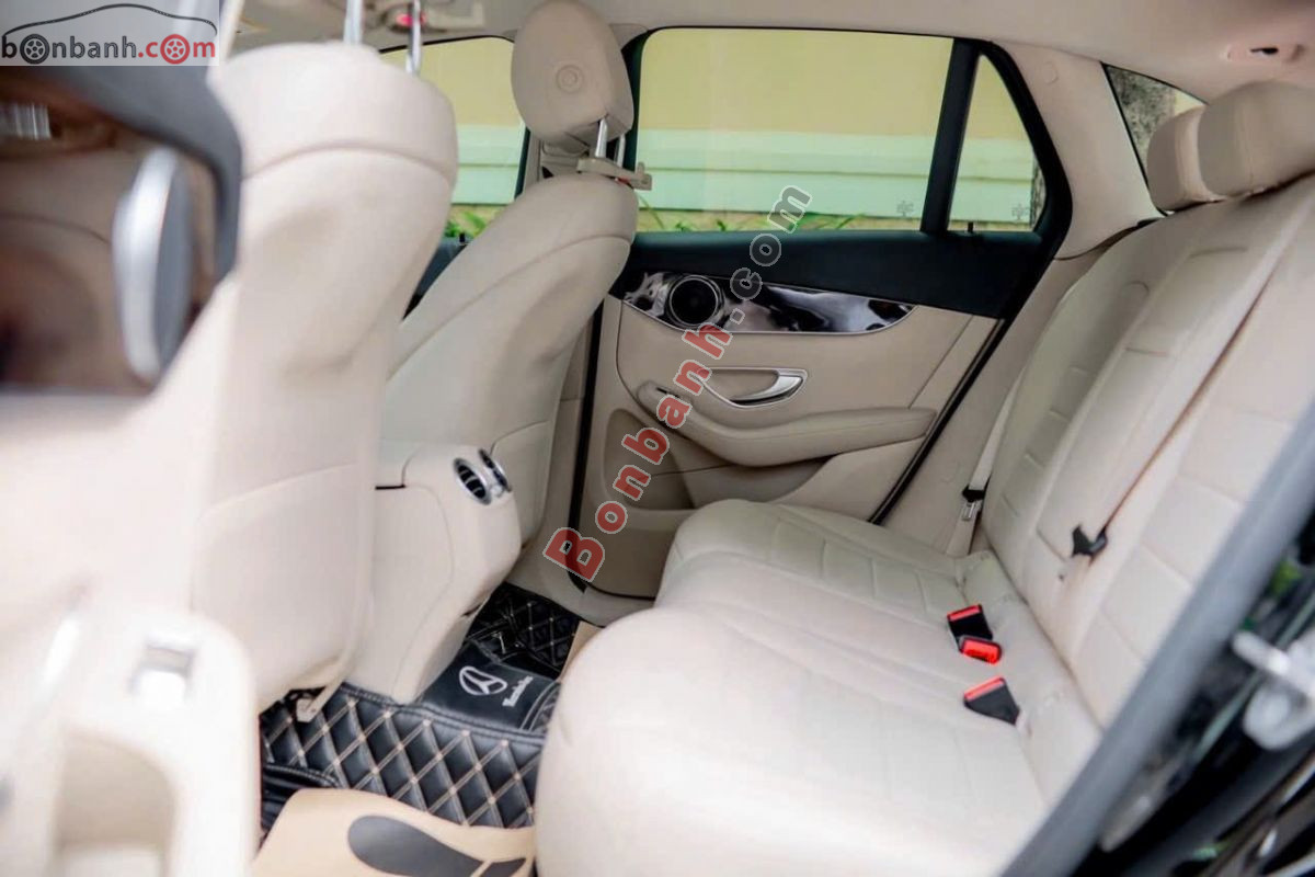 Bán ô tô Mercedes Benz GLC 200 - 2021 - xe cũ