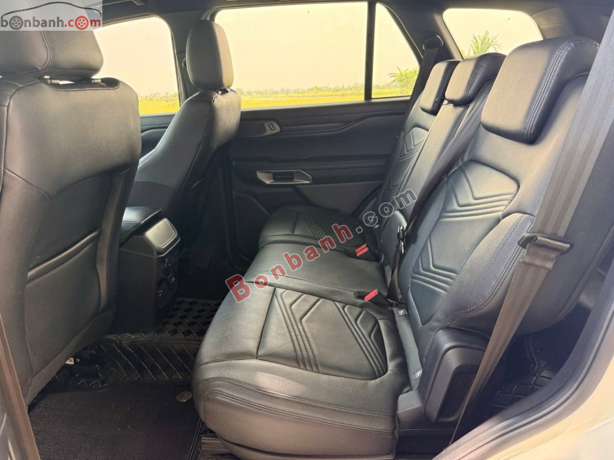 Bán ô tô Ford Everest Titanium 2.0L 4x2 AT - 2022 - xe cũ
