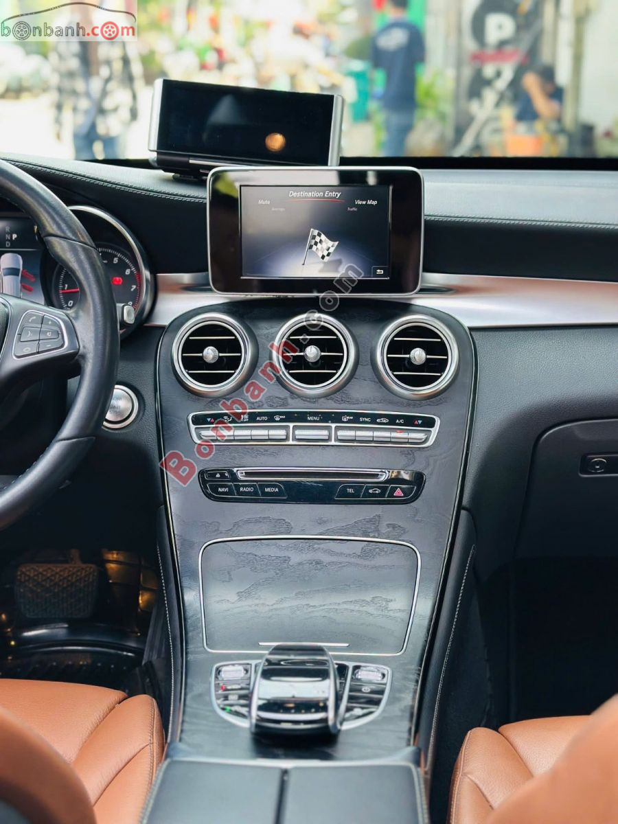 Bán ô tô Mercedes Benz GLC 300 4Matic - 2018 - xe cũ