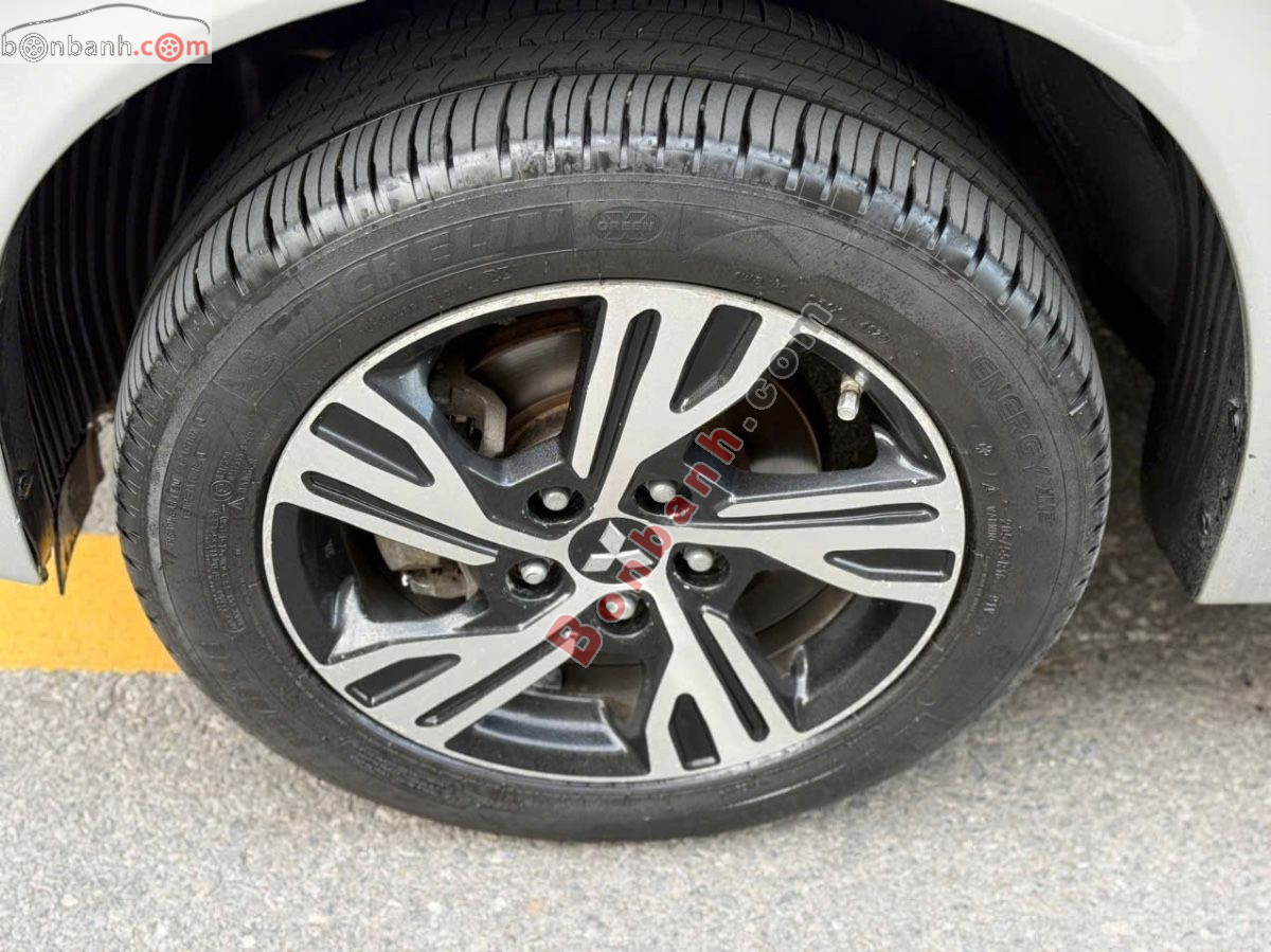 Bán ô tô Mitsubishi Xpander 1.5 AT - 2021 - xe cũ