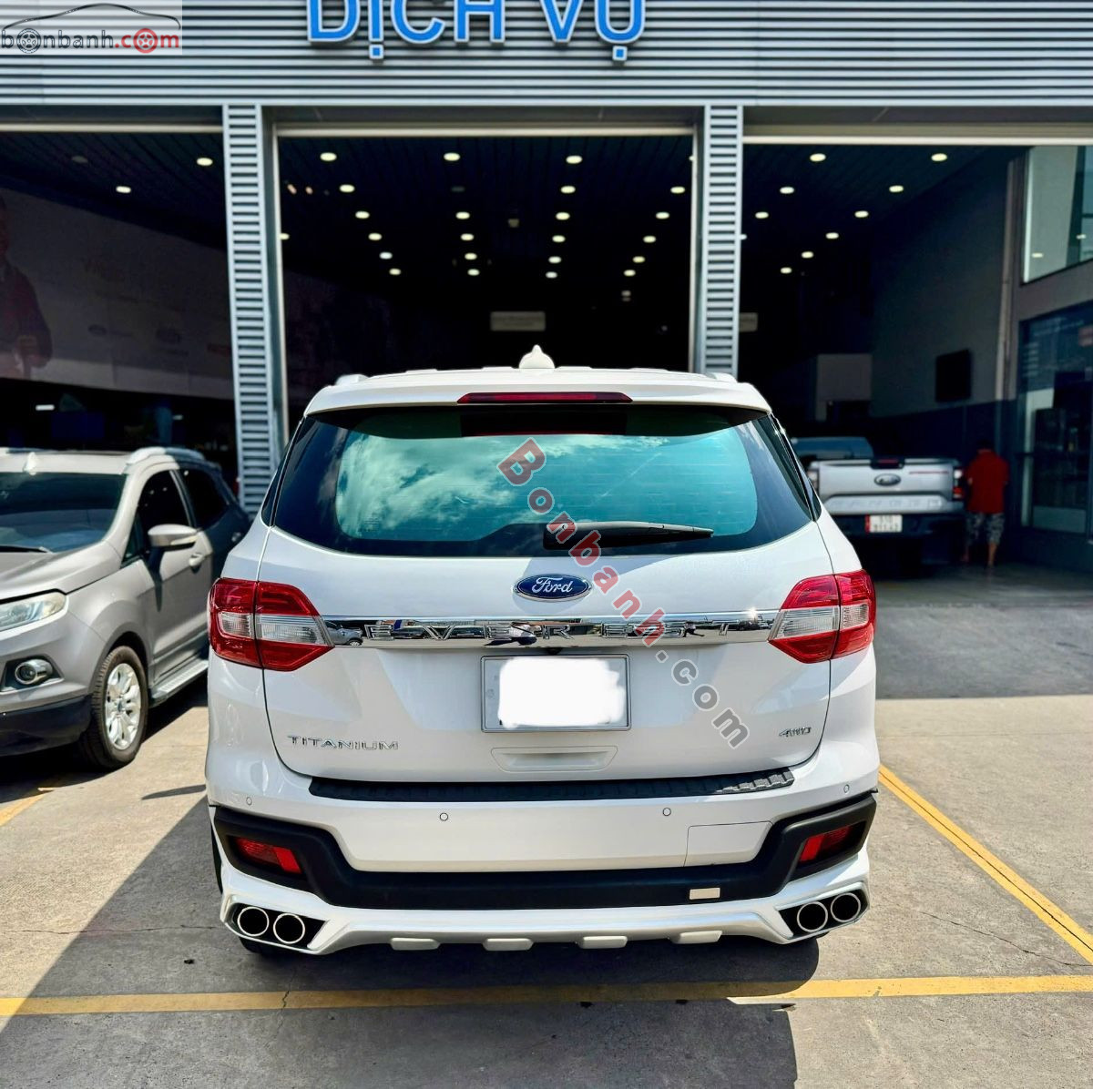 Bán ô tô Ford Everest Titanium 2.0L 4x4 AT - 2022 - xe cũ