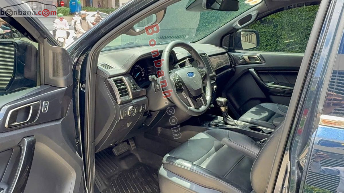 Bán ô tô Ford Everest Titanium 2.0L 4x4 AT - 2020 - xe cũ