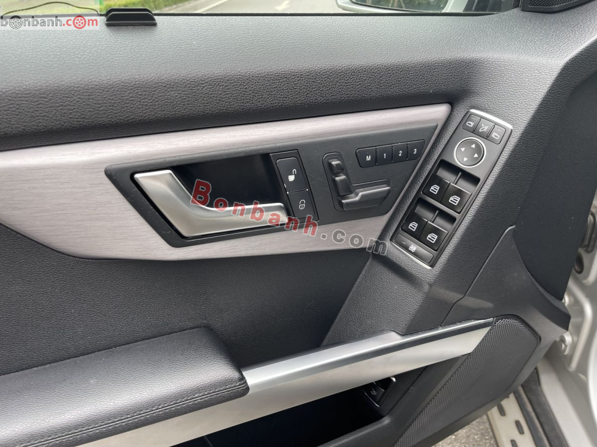 Bán ô tô Mercedes Benz GLK Class 300 4Matic - 2011 - xe cũ