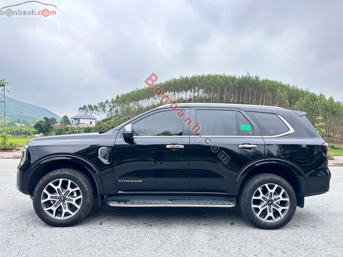 Bán ô tô Ford Everest Titanium Plus 2.0L 4x4 AT - 2024 - xe cũ