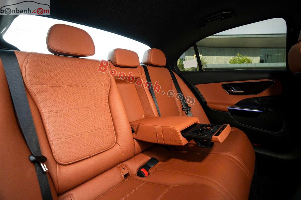 Bán ô tô Mercedes Benz C class C200 Avantgarde - 2025 - xe cũ
