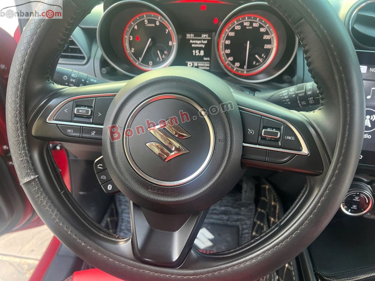 Bán ô tô Suzuki Swift GLX 1.2 AT - 2021 - xe cũ