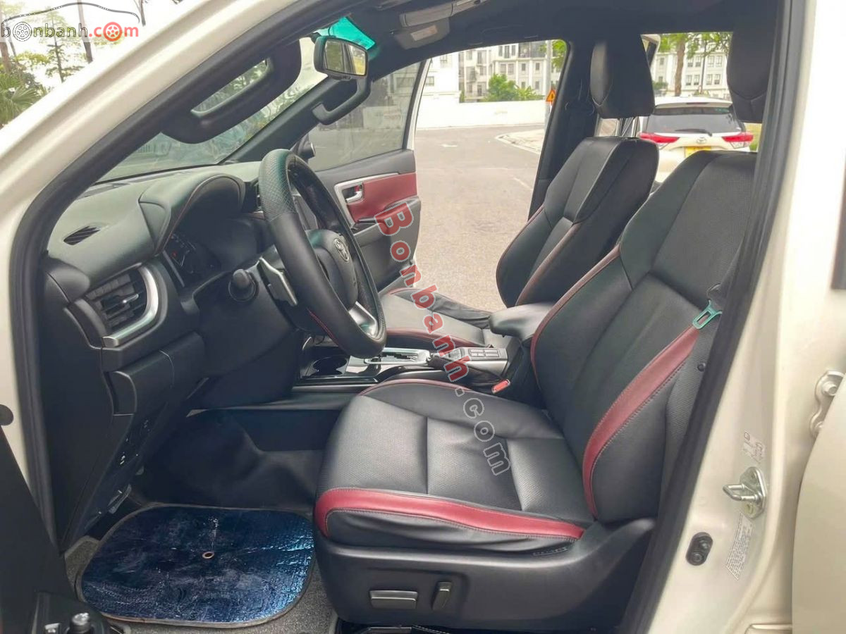 Bán ô tô Toyota Fortuner 2.4G 4x2 AT Legender - 2020 - xe cũ