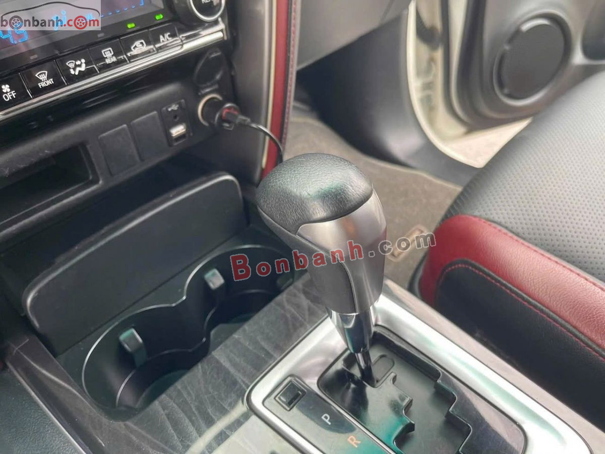 Bán ô tô Toyota Fortuner 2.4G 4x2 AT Legender - 2020 - xe cũ