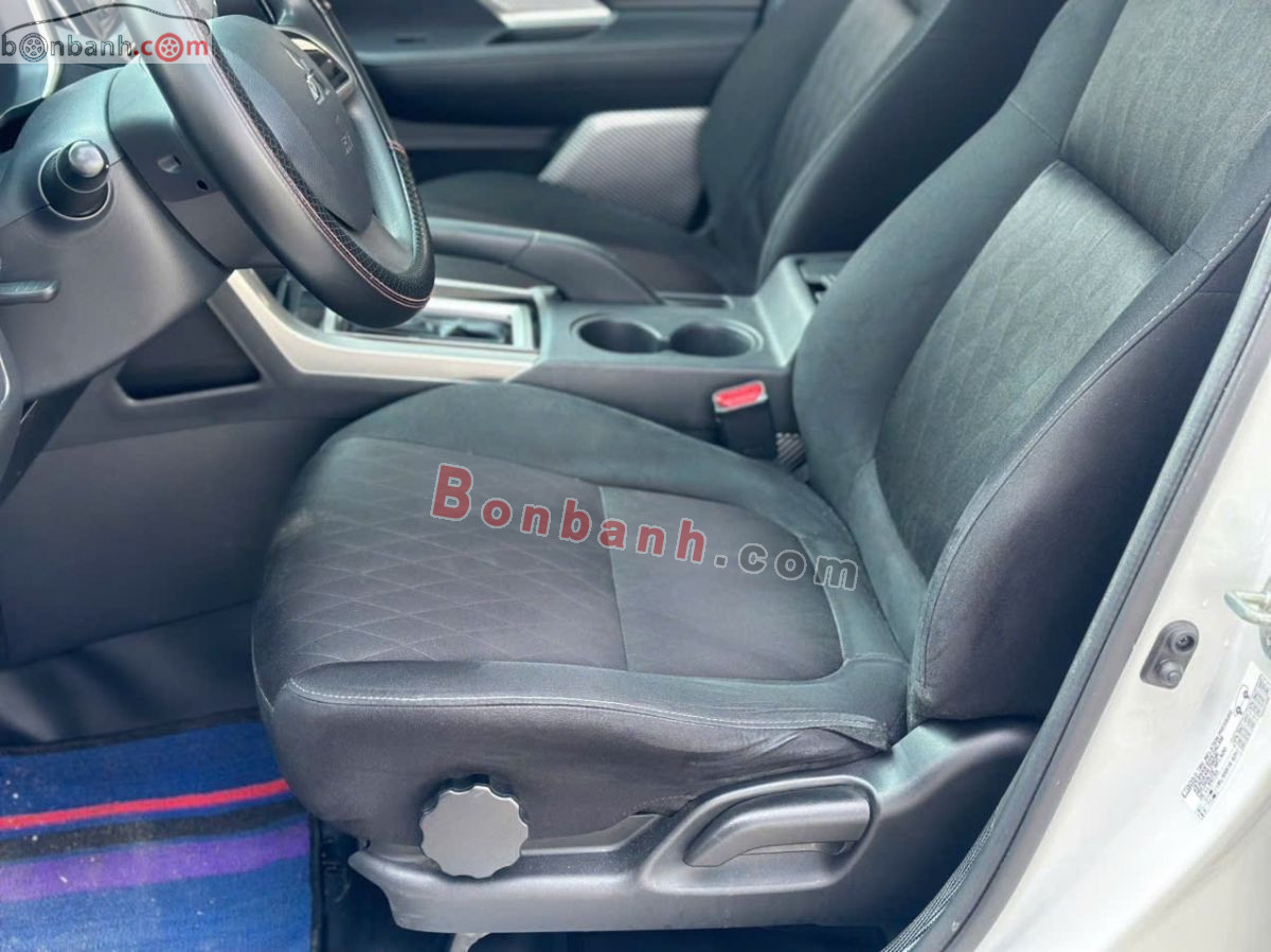 Bán ô tô Mitsubishi Xpander 1.5 AT - 2025 - xe cũ