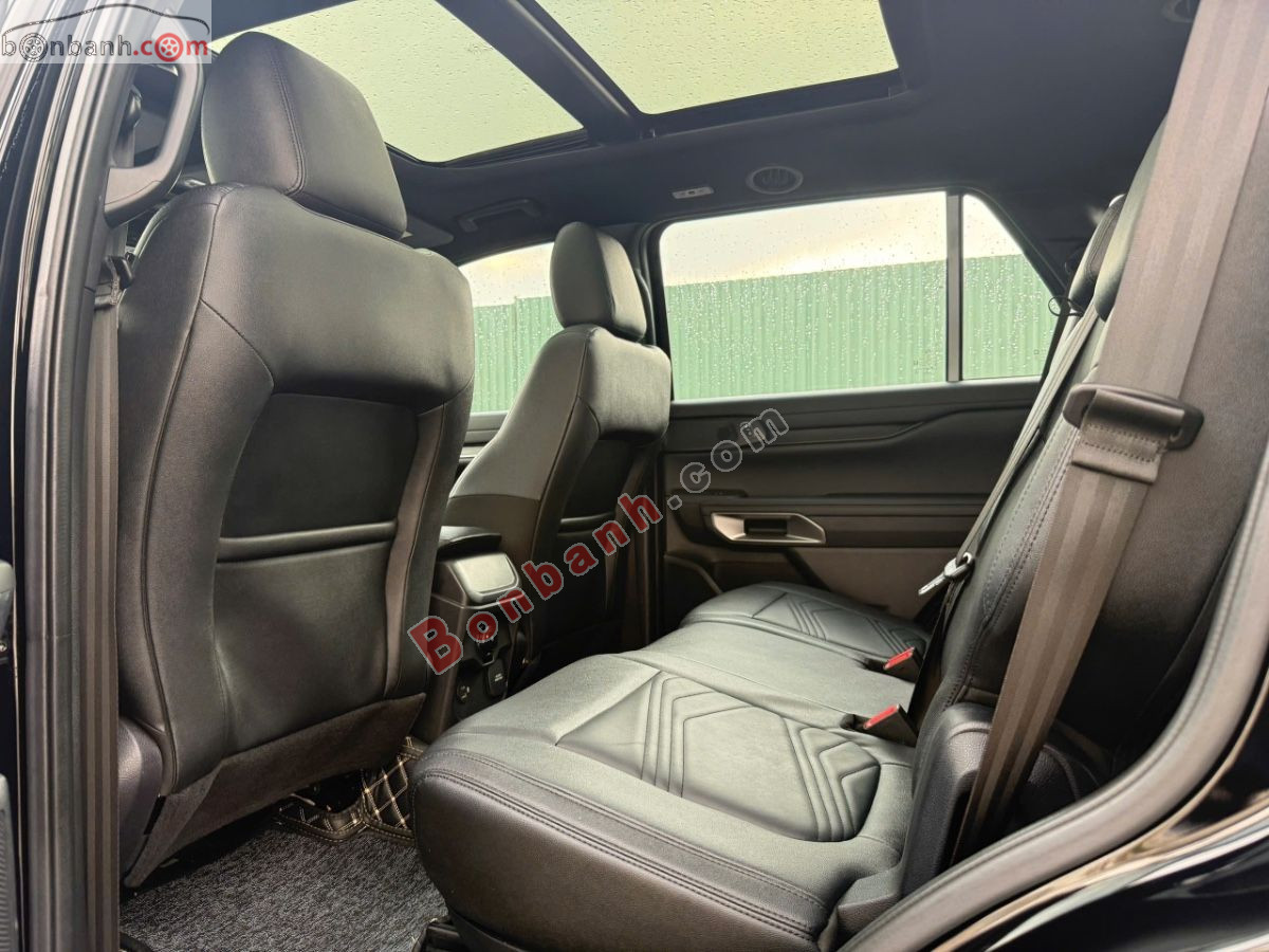 Bán ô tô Ford Everest Titanium 2.0L 4x2 AT - 2023 - xe cũ
