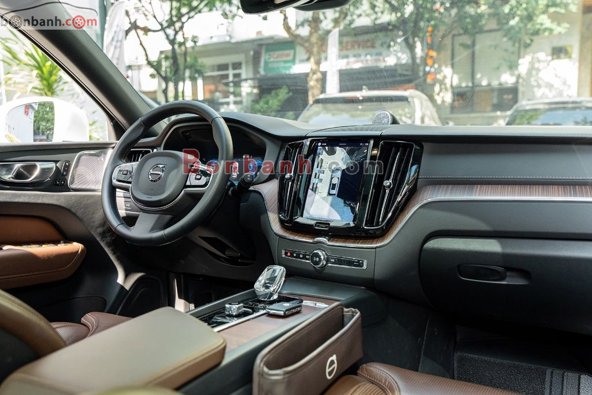 Bán ô tô Volvo XC60 Ultimate Bright B6 AWD - 2023 - xe cũ