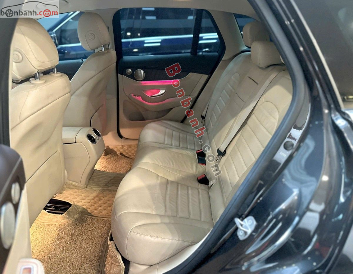 Bán ô tô Mercedes Benz GLC 200 4Matic - 2021 - xe cũ