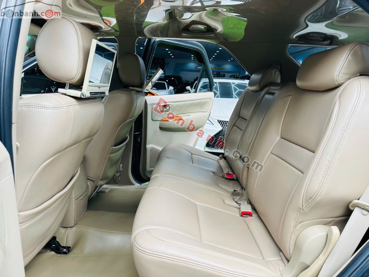 Bán ô tô Toyota Fortuner 2.7V 4x4 AT - 2011 - xe cũ