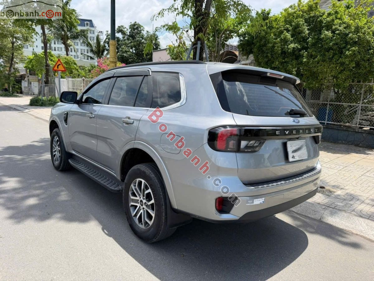 Bán ô tô Ford Everest Ambiente 2.0L 4x2 AT - 2022 - xe cũ
