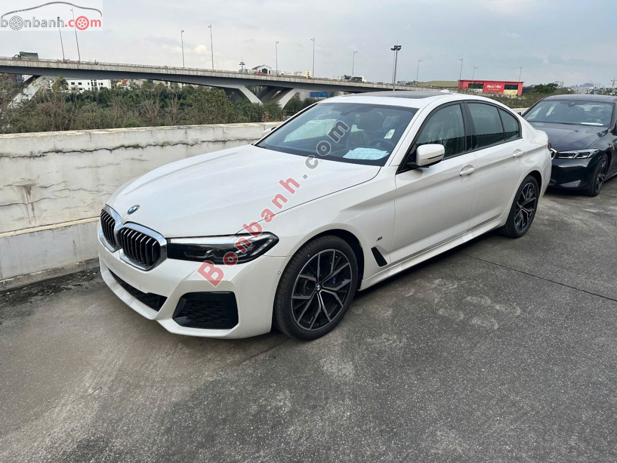 Bán ô tô BMW 5 Series 530i M Sport - 2022 - xe mới