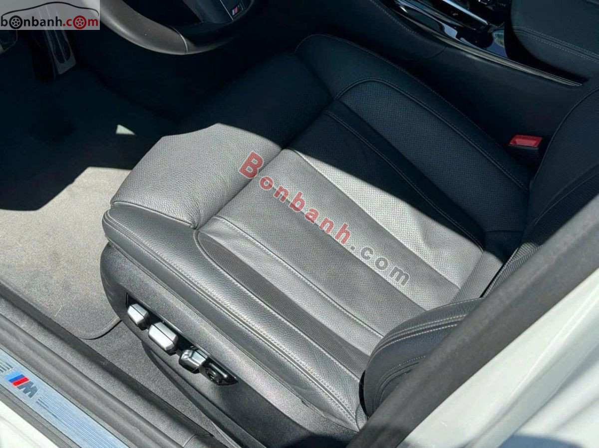 Bán ô tô BMW 5 Series 530i M Sport - 2022 - xe mới