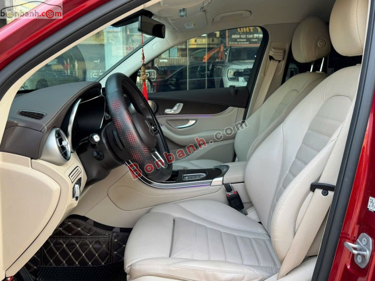 Bán ô tô Mercedes Benz GLC 200 4Matic - 2021 - xe cũ
