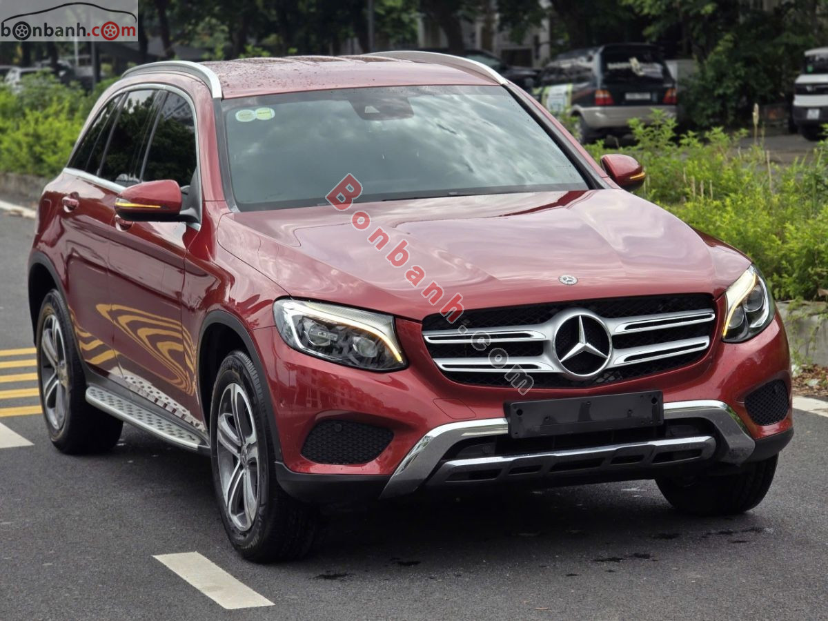 Bán ô tô Mercedes Benz GLC 250 4Matic - 2017 - xe cũ