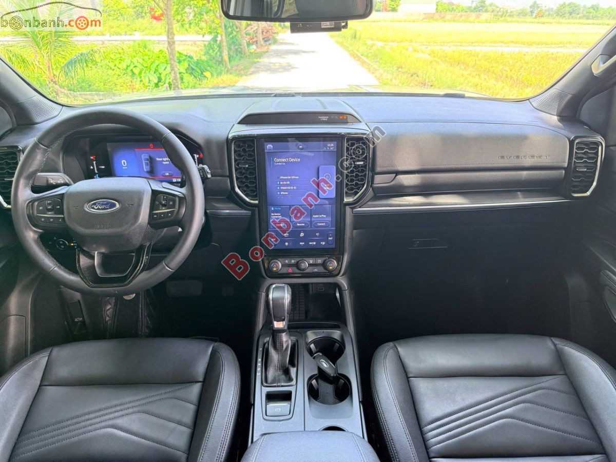 Bán ô tô Ford Everest Titanium 2.0L 4x2 AT - 2022 - xe cũ