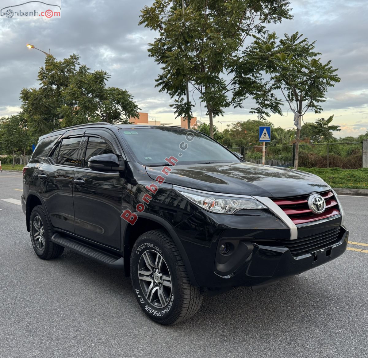 Bán ô tô Toyota Fortuner 2.4G 4x2 MT - 2019 - xe cũ